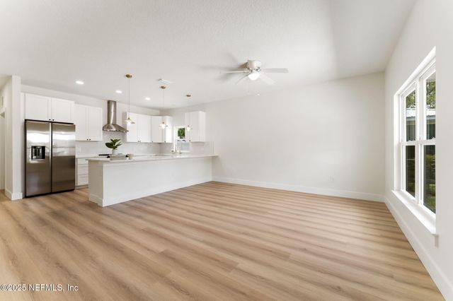 757 W 5TH Street, St. Augustine, FL 32084