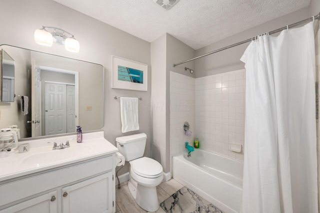 377 King Avenue, Columbus, OH 43201
