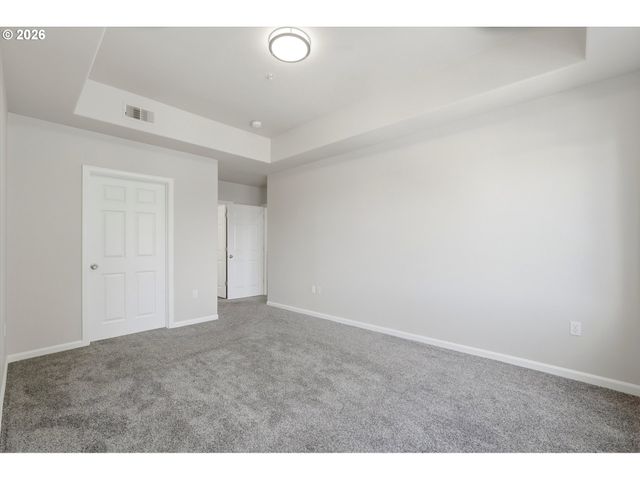 4832 Nw PROMENADE Ter 316, Portland, OR 97229