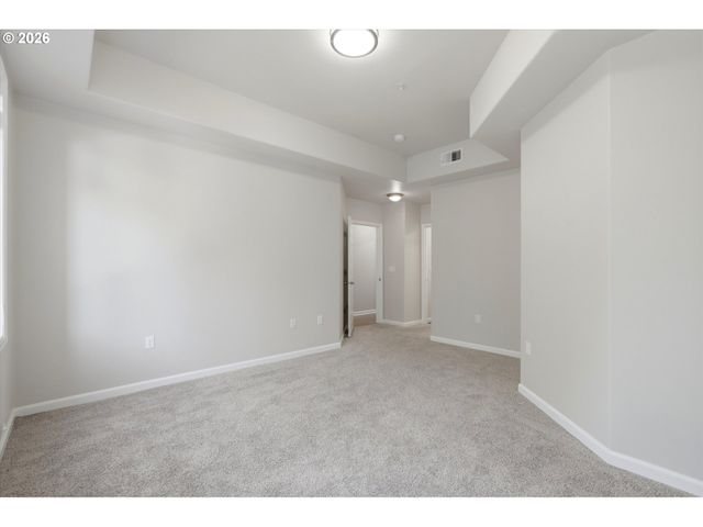 4832 Nw PROMENADE Ter 316, Portland, OR 97229