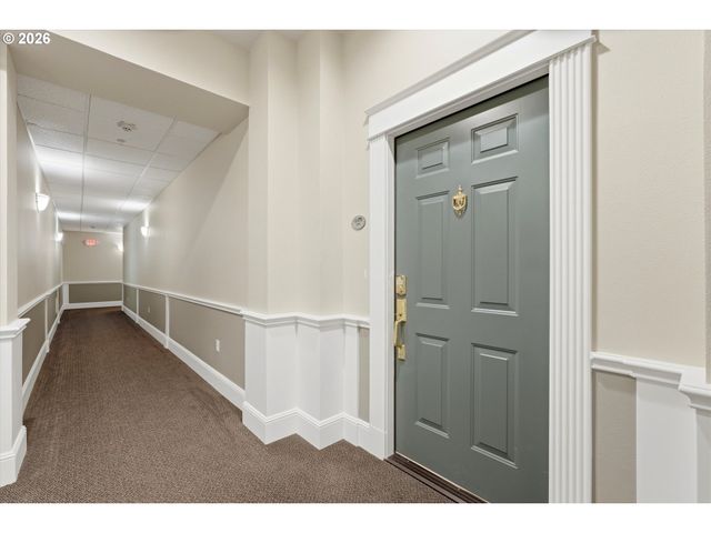 4832 Nw PROMENADE Ter 316, Portland, OR 97229