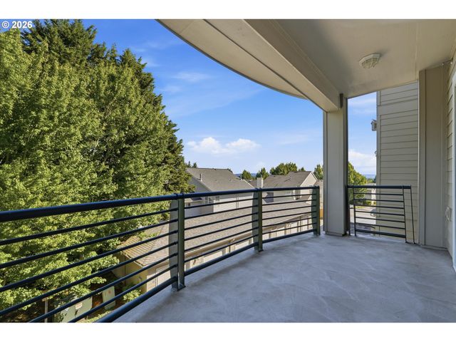 4832 Nw PROMENADE Ter 316, Portland, OR 97229