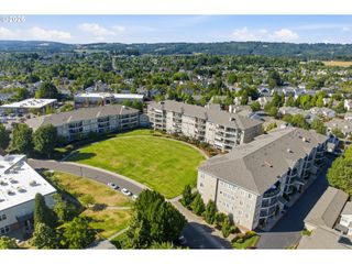 4832 Nw PROMENADE Ter 316, Portland, OR 97229