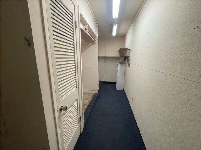 212 E Rentz Street, Weatherford, TX 76086