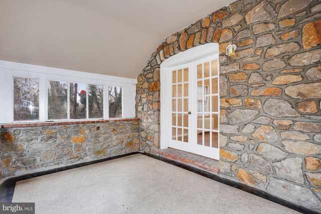 3209 19TH RD N, Arlington, VA 22201