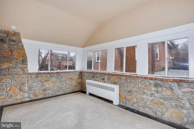 3209 19TH RD N, Arlington, VA 22201