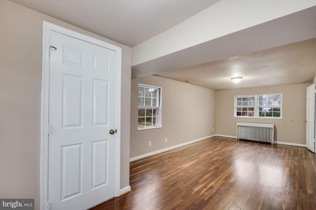 3209 19TH RD N, Arlington, VA 22201