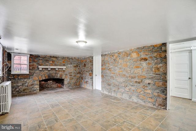 3209 19TH RD N, Arlington, VA 22201