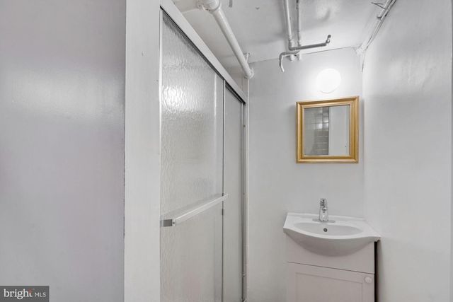 3209 19TH RD N, Arlington, VA 22201