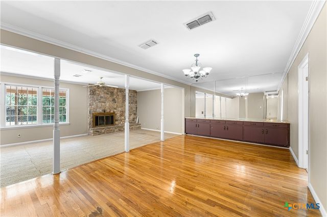 906 Illinois Avenue, Killeen, TX 76541