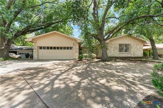 906 Illinois Avenue, Killeen, TX 76541
