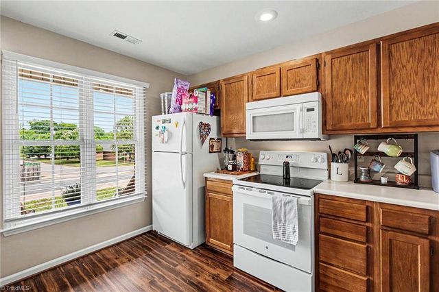 525 Highland Park Drive D, Eden, NC 27288