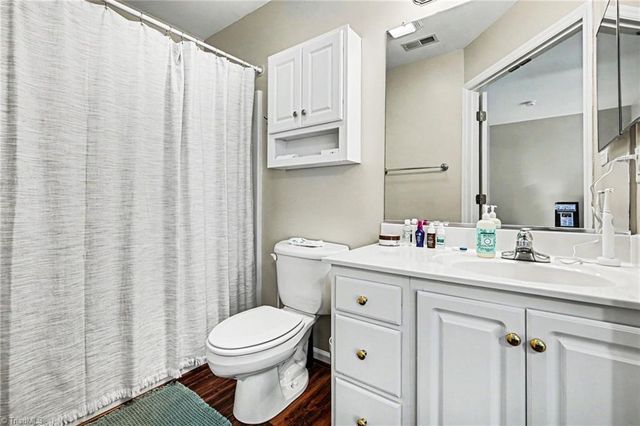 525 Highland Park Drive D, Eden, NC 27288