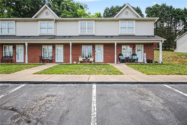 525 Highland Park Drive D, Eden, NC 27288