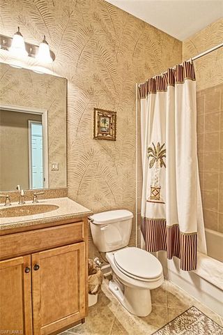 3460 Lakeview Isle CT, Fort Myers, FL 33905