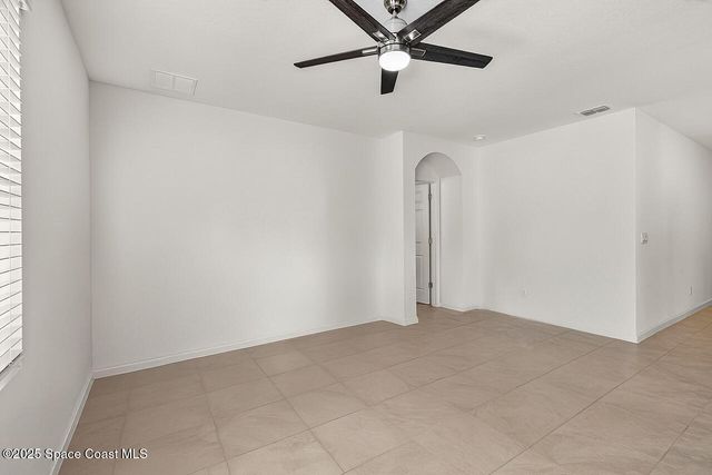 5307 Entertainment Way, Fort Pierce, FL 34947