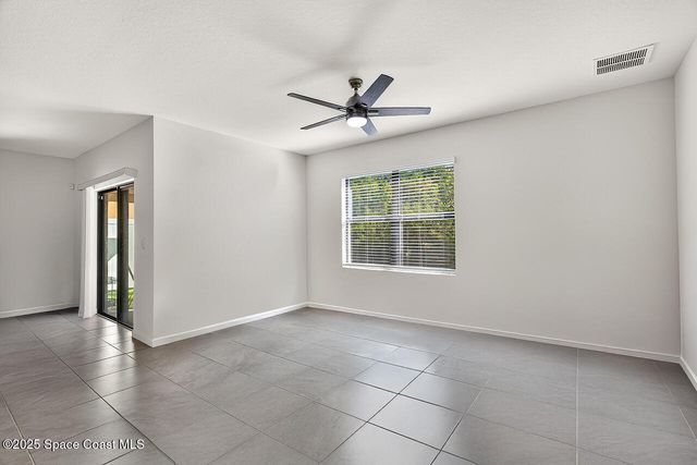 5307 Entertainment Way, Fort Pierce, FL 34947
