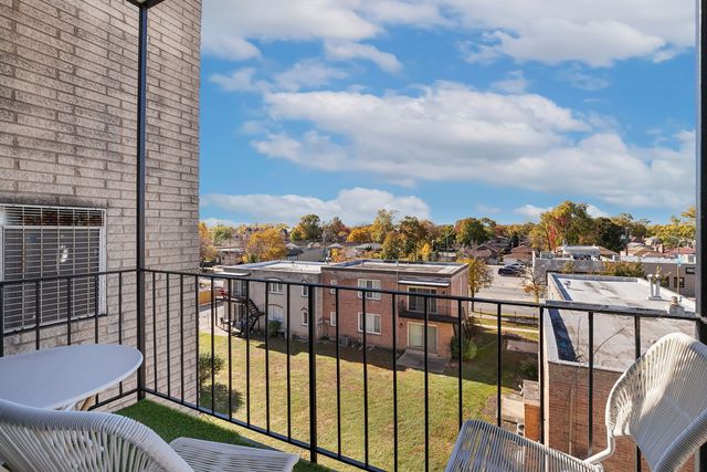 11551 S Western Avenue C4C, Chicago, IL 60643