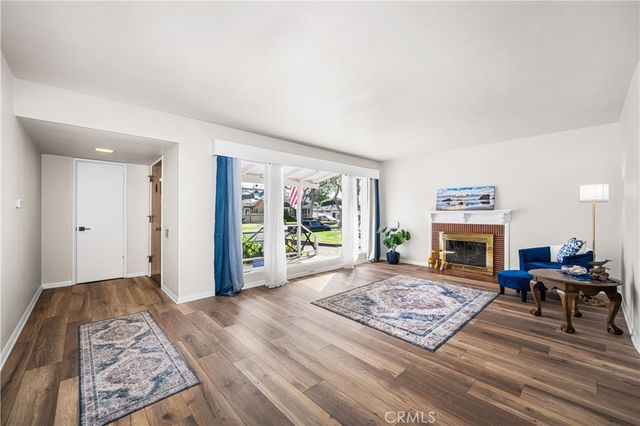 3729 N Weston Place, Long Beach, CA 90807