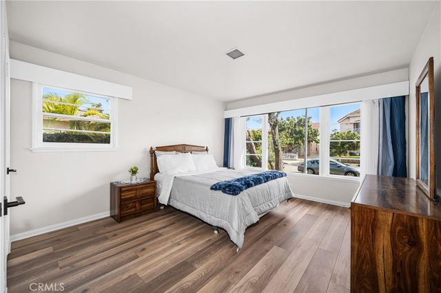 3729 N Weston Place, Long Beach, CA 90807