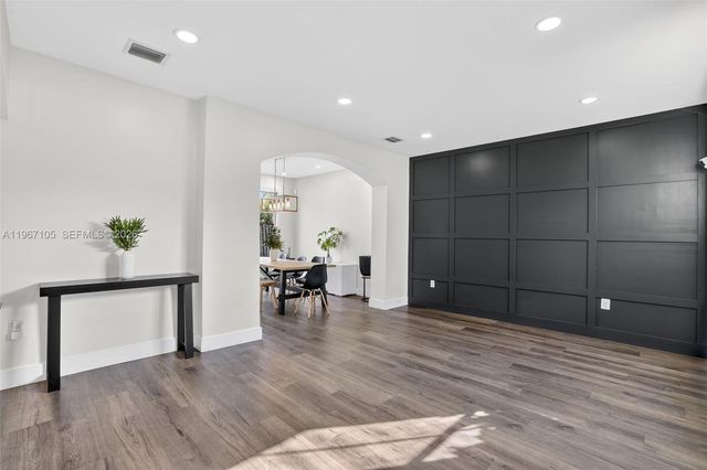 10835 SW 245th St, Homestead, FL 33032