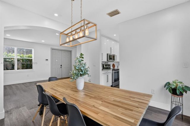 10835 SW 245th St, Homestead, FL 33032