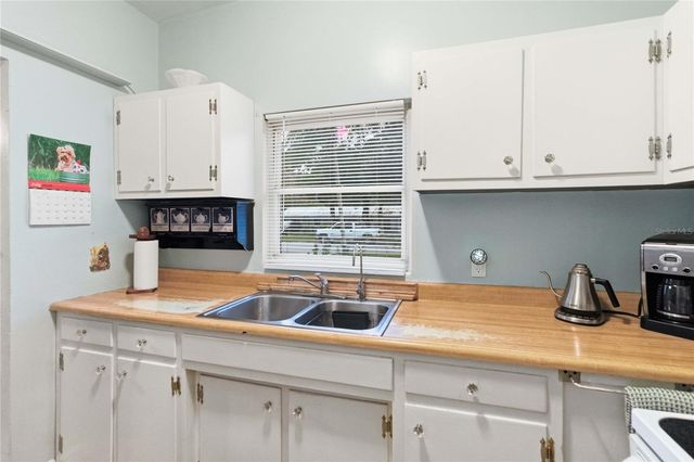407 S SUNLAND DRIVE, Sanford, FL 32773
