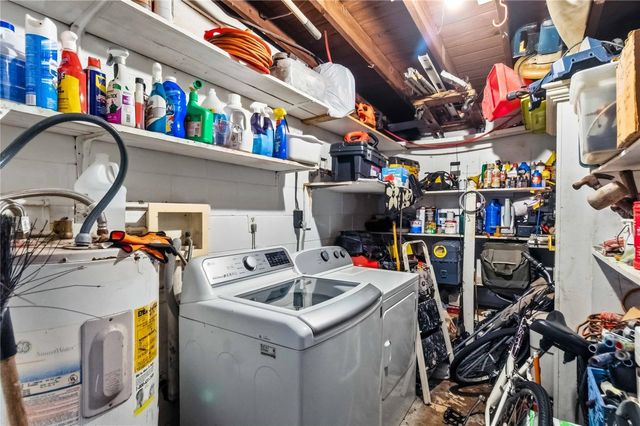 407 S SUNLAND DRIVE, Sanford, FL 32773
