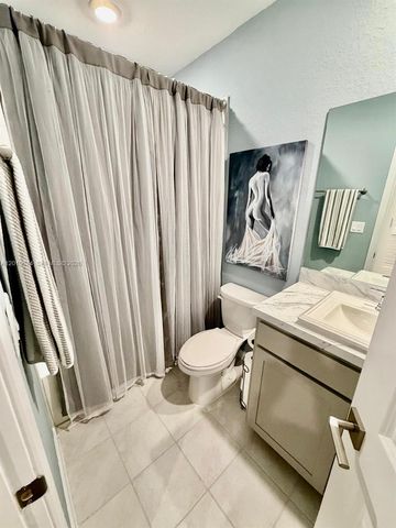 1710 SE 9th Ave, Homestead, FL 33034