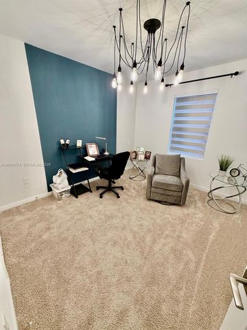 1710 SE 9th Ave, Homestead, FL 33034