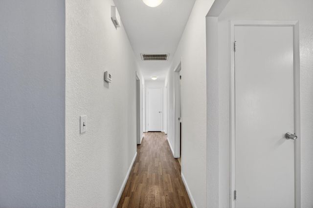 7598 Citrus Ave, Sacramento, CA 95823