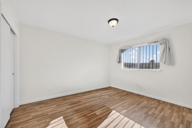 7598 Citrus Ave, Sacramento, CA 95823