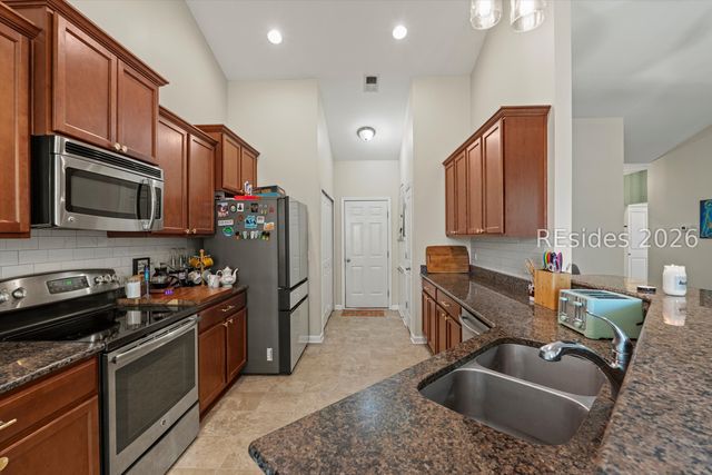 17 Congaree Way, Beaufort, SC 29902