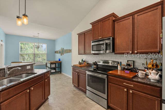 17 Congaree Way, Beaufort, SC 29902