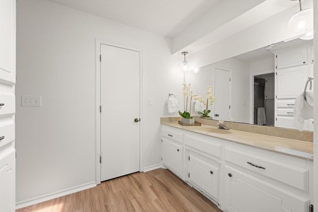 216 Kara Court, Norman, OK 73071