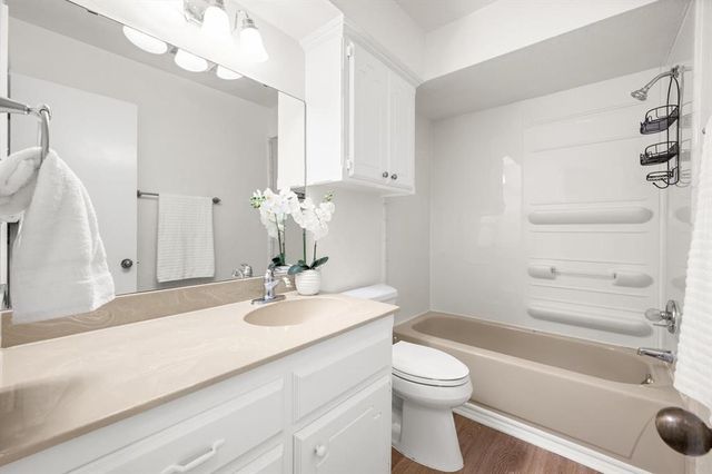 216 Kara Court, Norman, OK 73071