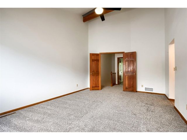 7605 Cove Cir, Centennial, CO 80122