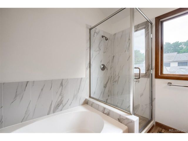 7605 Cove Cir, Centennial, CO 80122