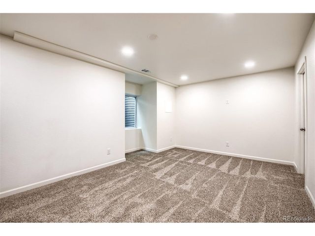 7605 Cove Cir, Centennial, CO 80122
