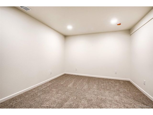 7605 Cove Cir, Centennial, CO 80122