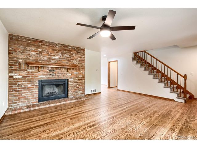 7605 Cove Cir, Centennial, CO 80122