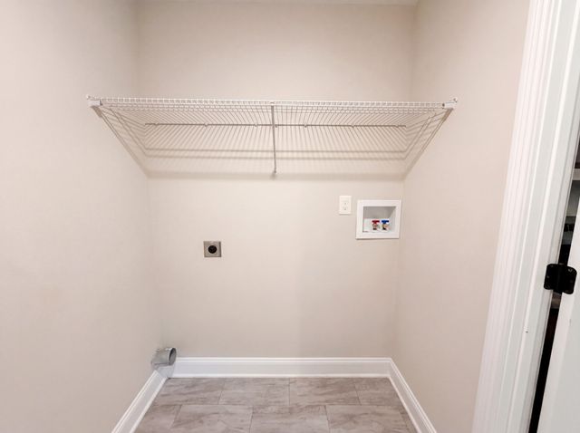 741 Inver Ln, Clarksville, TN 37042