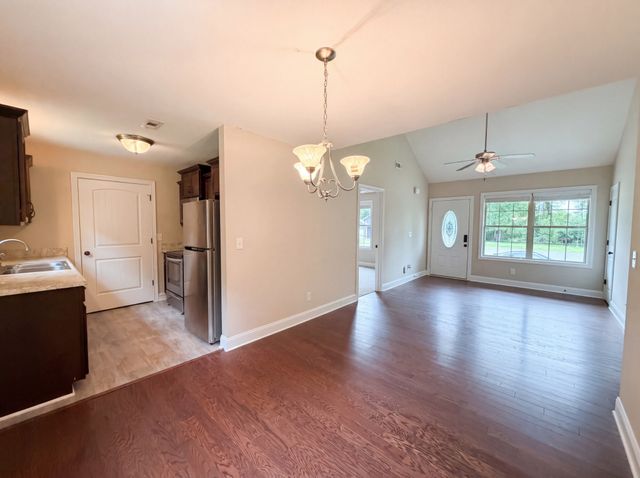 741 Inver Ln, Clarksville, TN 37042