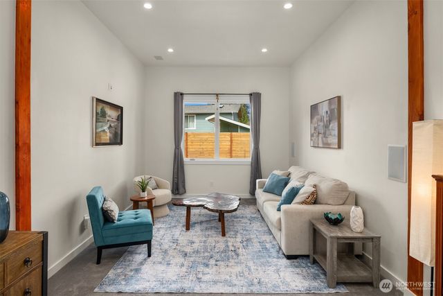14614 SE 20th Street, Bellevue, WA 98007