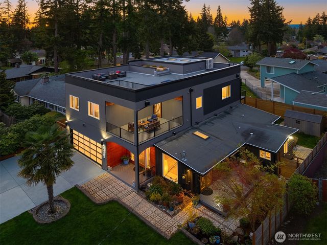 14614 SE 20th Street, Bellevue, WA 98007
