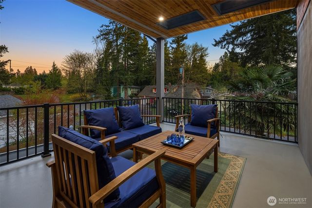 14614 SE 20th Street, Bellevue, WA 98007