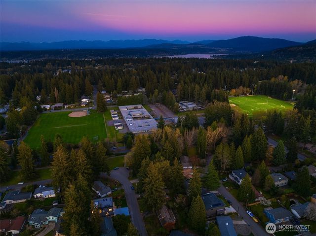 14614 SE 20th Street, Bellevue, WA 98007