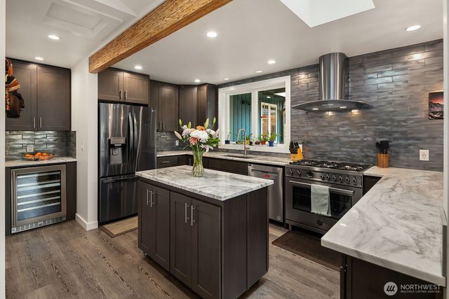 14614 SE 20th Street, Bellevue, WA 98007