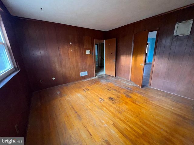 691 MEDIA LINE RD, Broomall, PA 19008