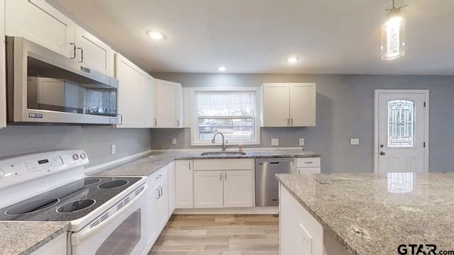 20489 W Grove Club Lake Rd., Whitehouse, TX 75791